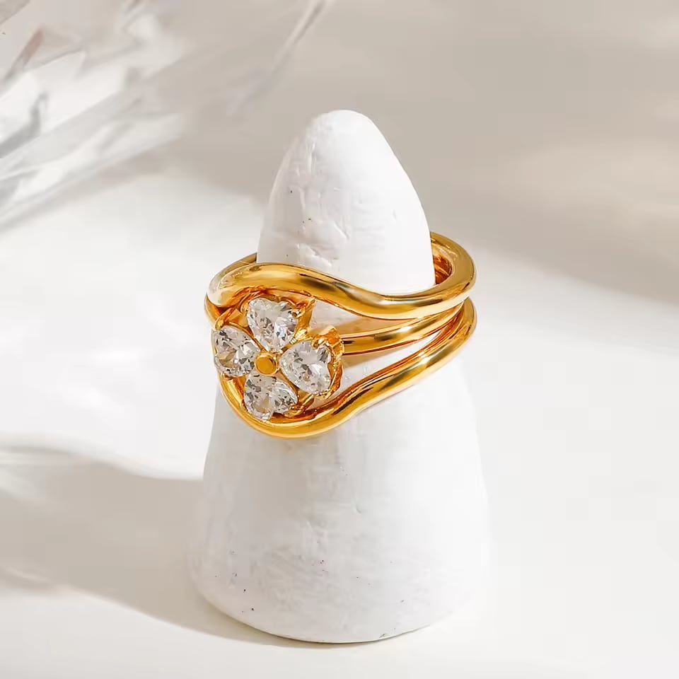 MELUR RING