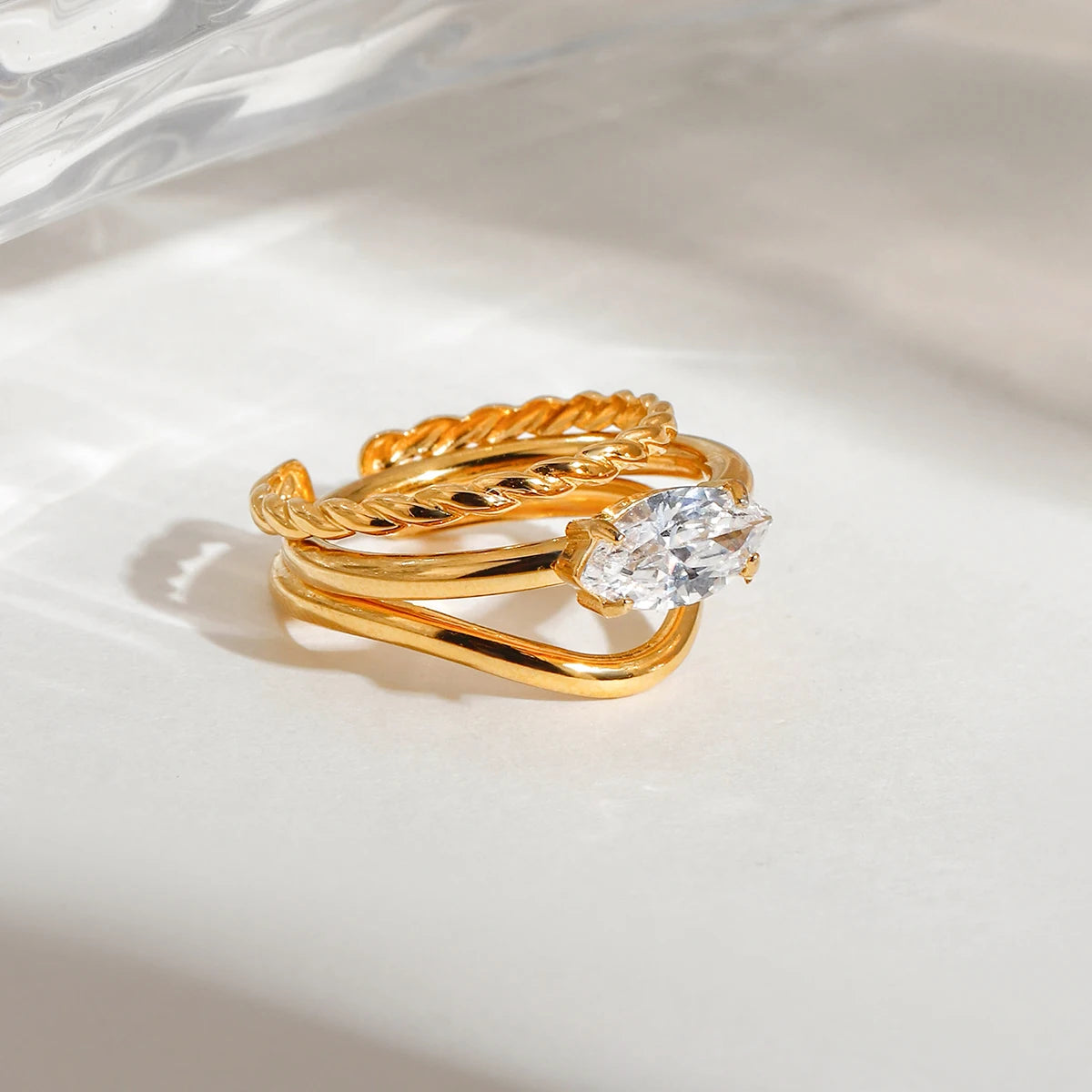 LAILA RING