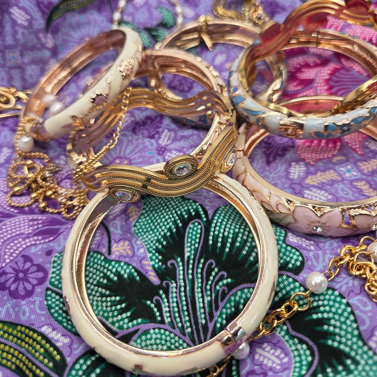ALUNA BANGLE