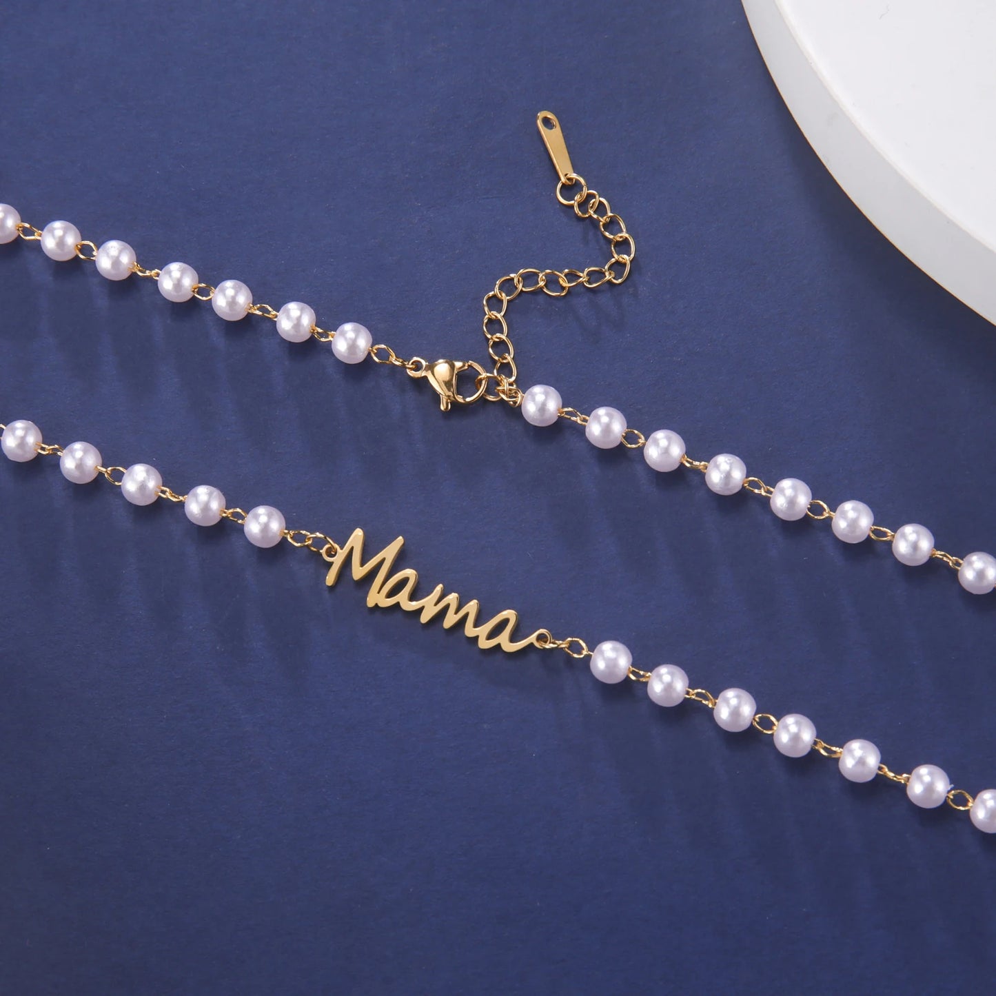 MAMA Pearl Necklace