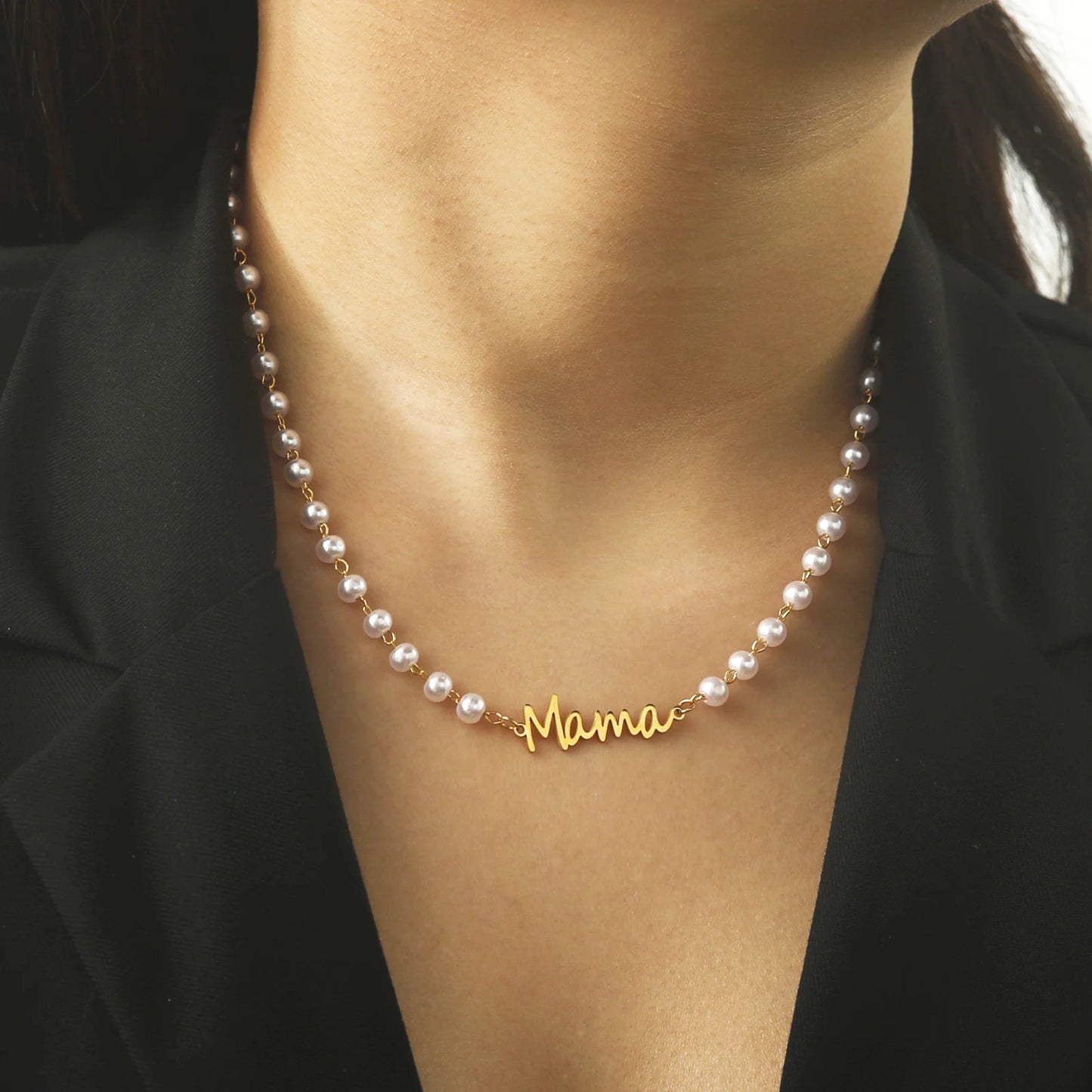 MAMA Pearl Necklace