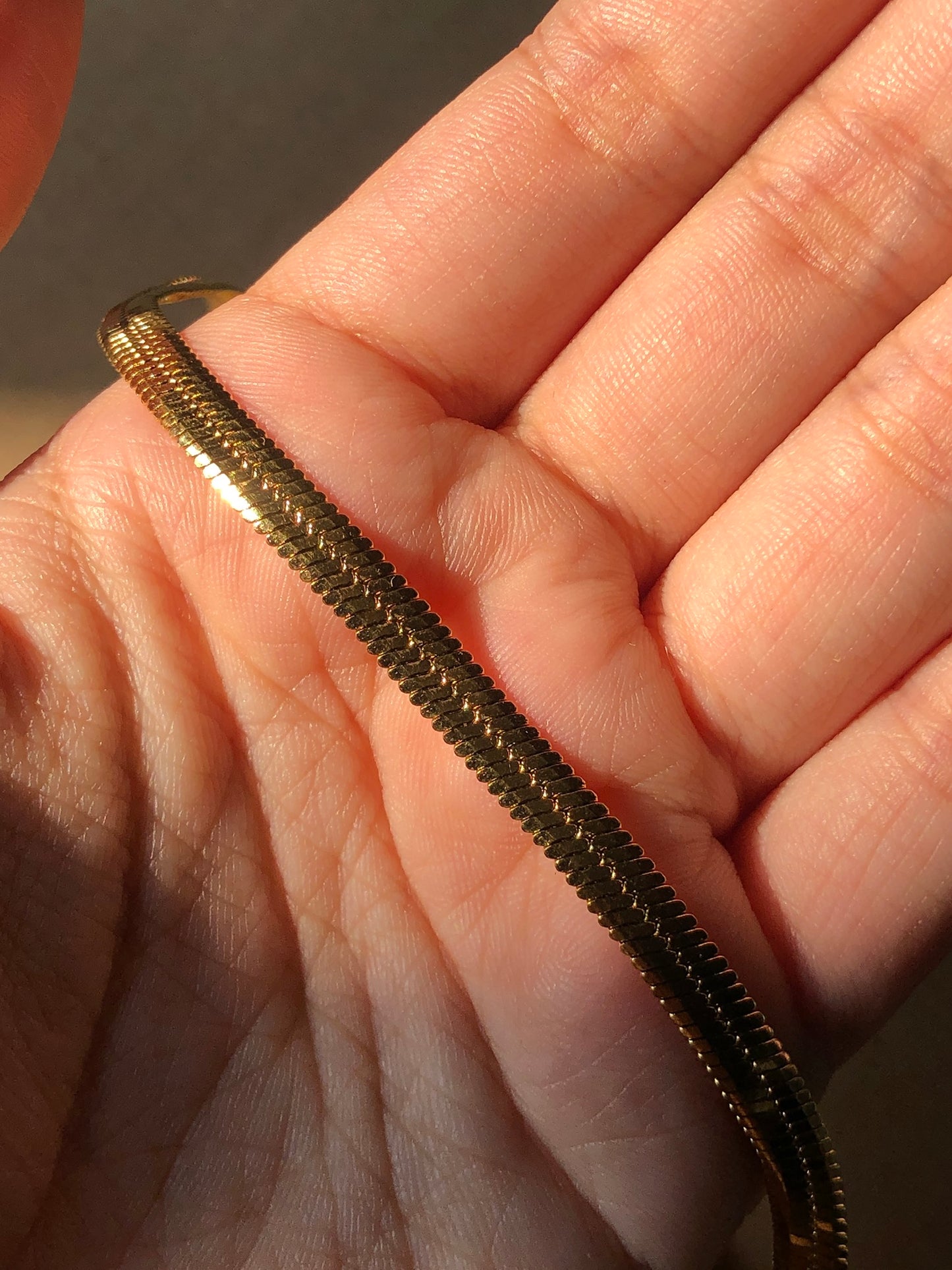 SNAKECHAIN CHOKER NECKLACE (18KARAT)