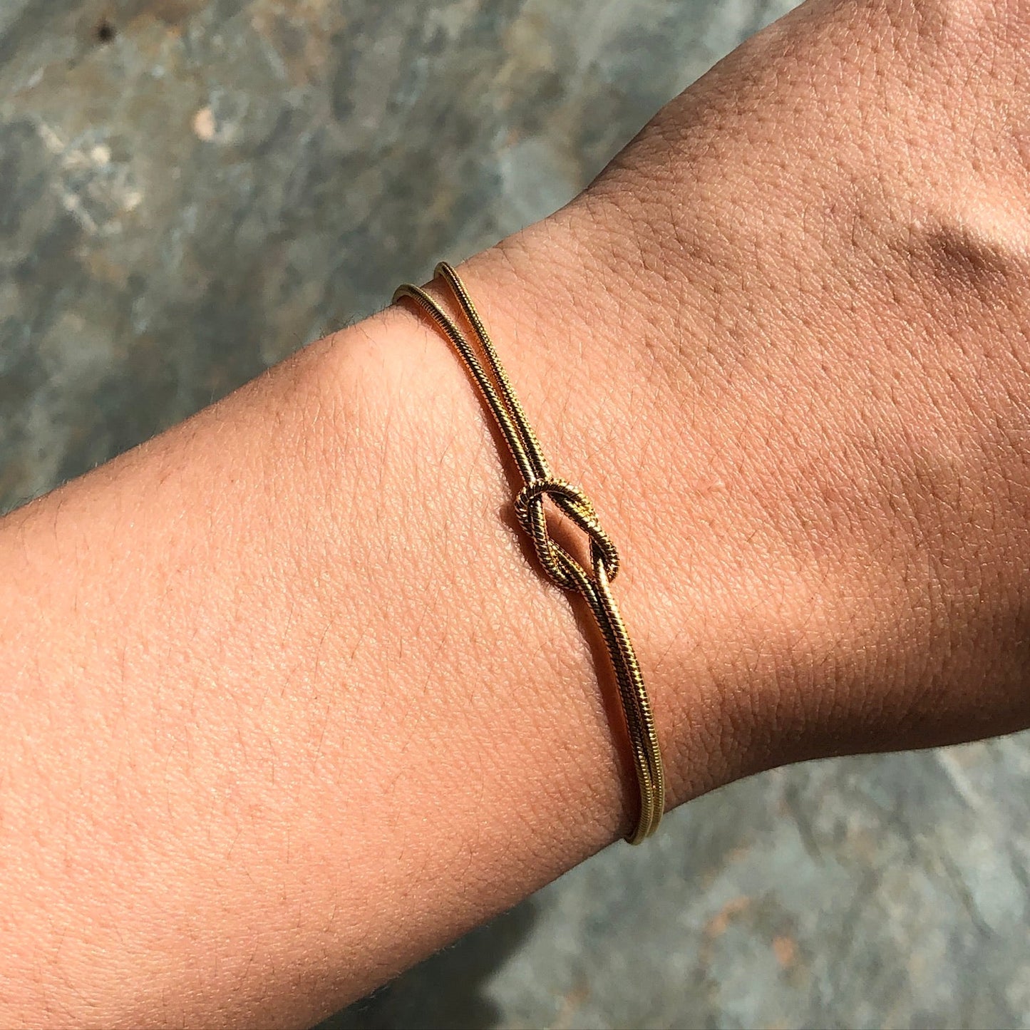 KNOT BRACELET