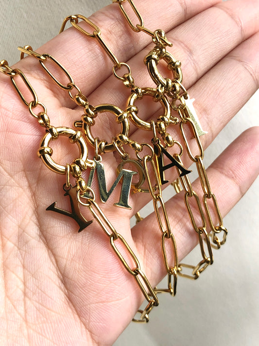 [PRE-ORDER] INITIAL CHARM PAPERCLIP BRACELET