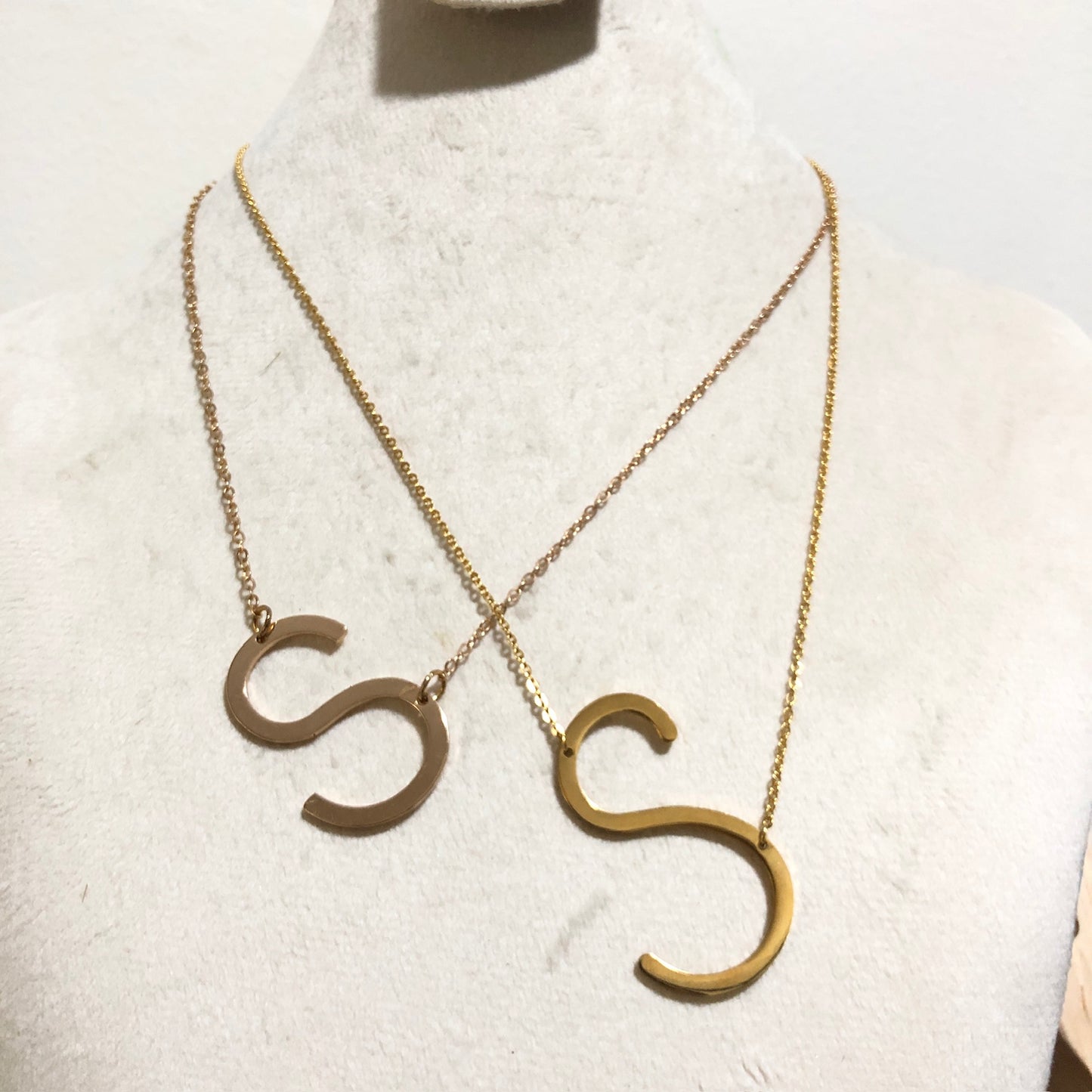 [SALE] INITIAL NECKLACE