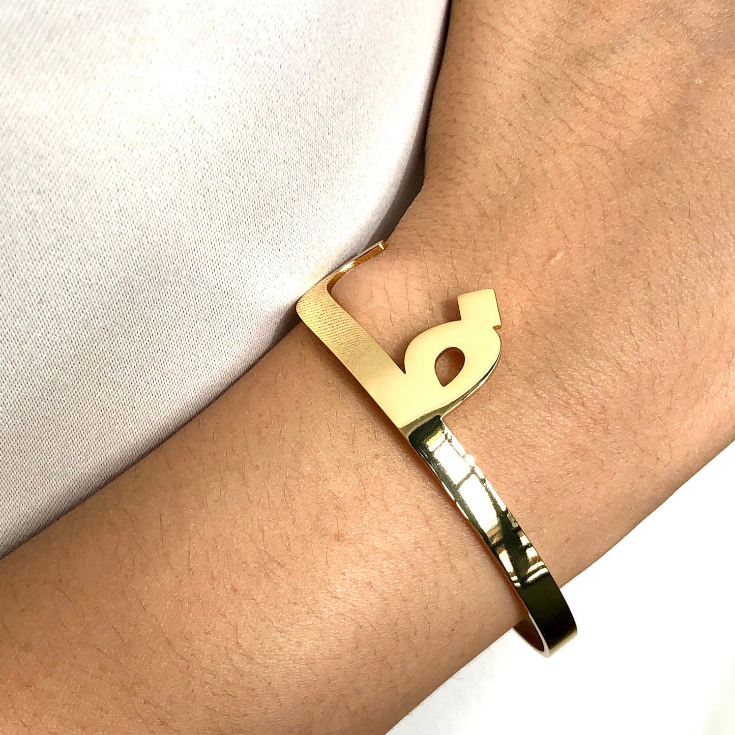 [PRE-ORDER] INITIAL ARABIC BANGLE