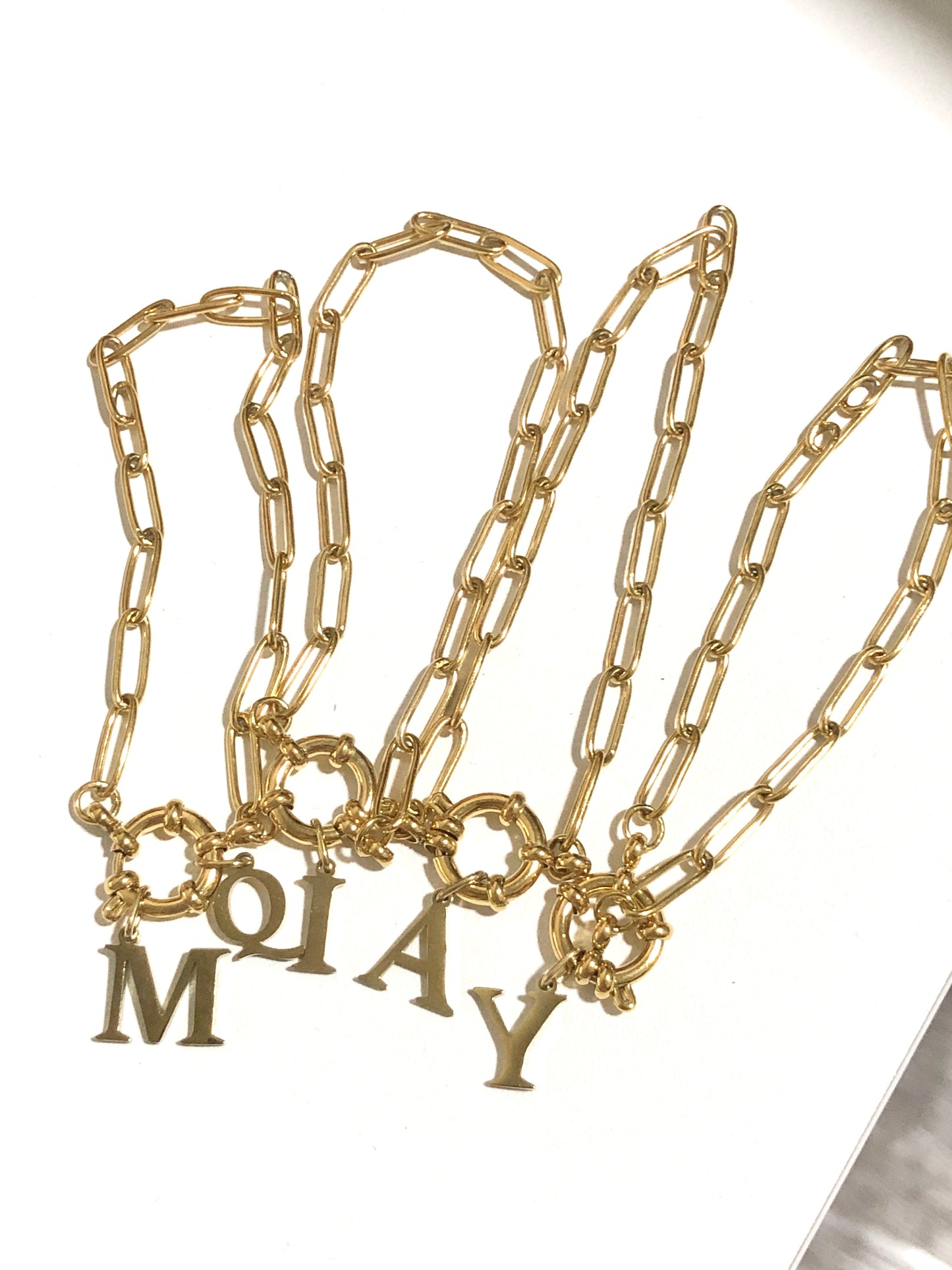 [PRE-ORDER] INITIAL CHARM PAPERCLIP BRACELET