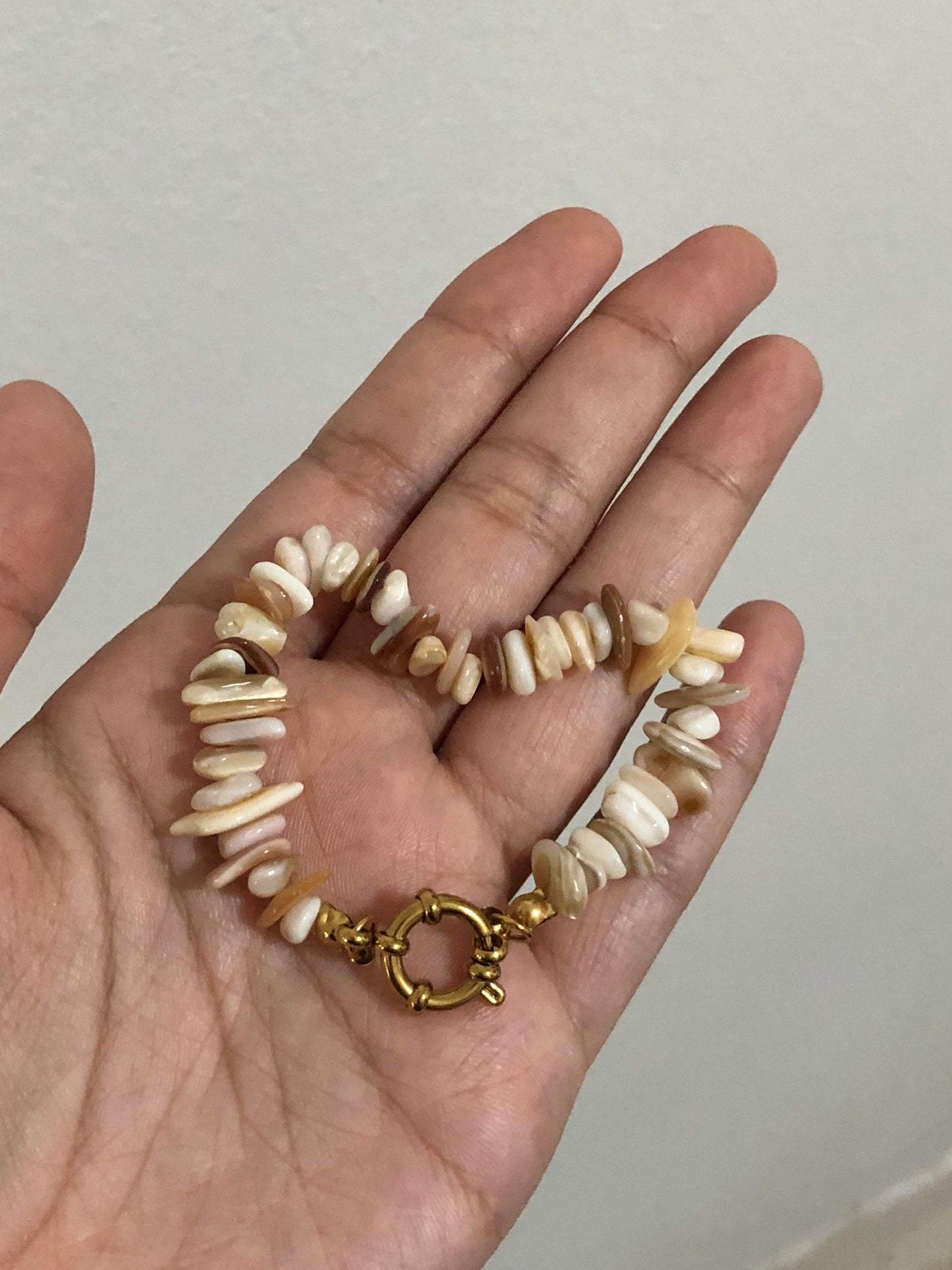 [PRE-ORDER] MAYA SHELL BRACELET