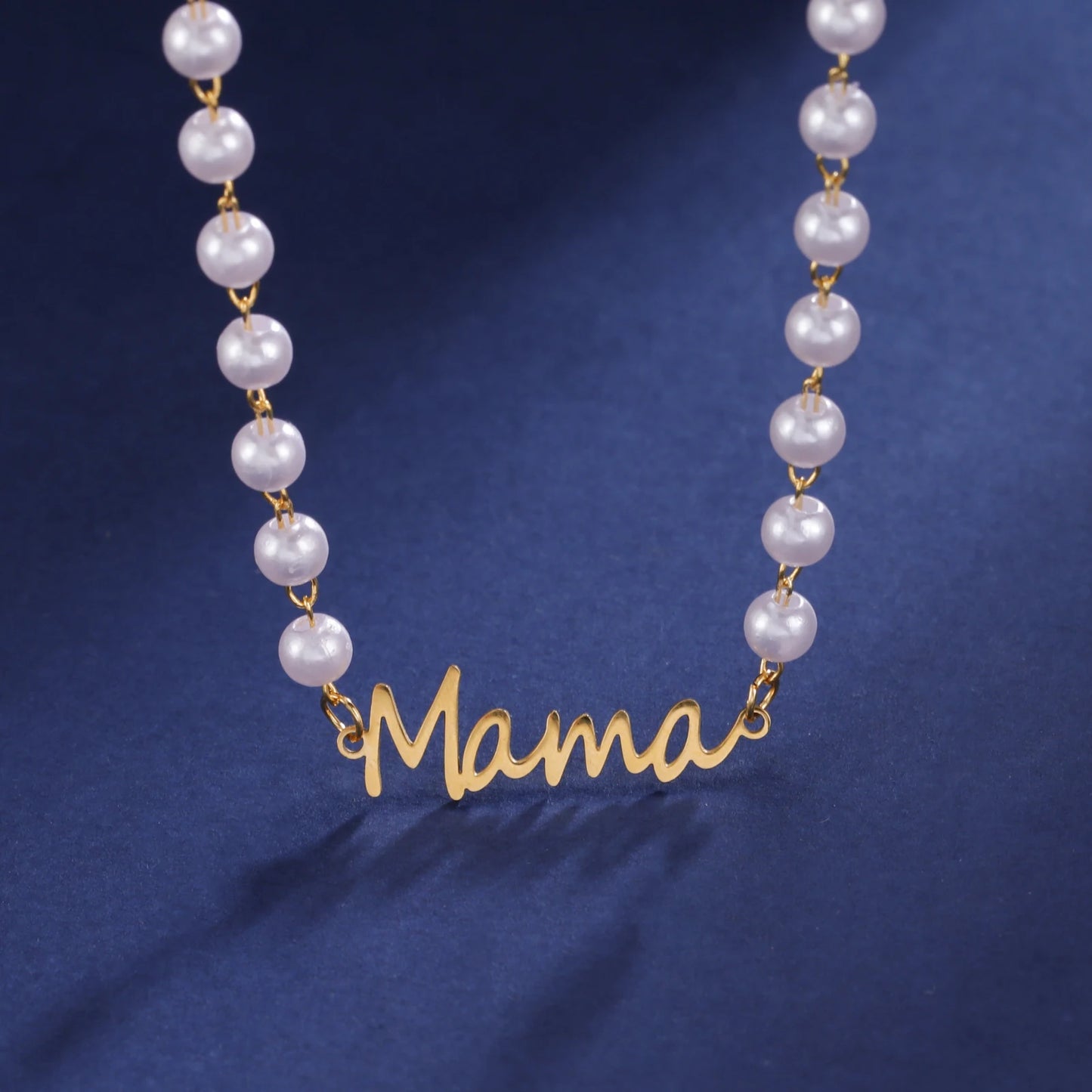 MAMA Pearl Necklace