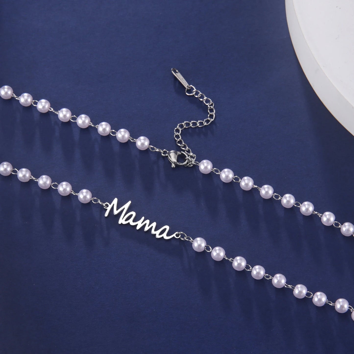 MAMA Pearl Necklace