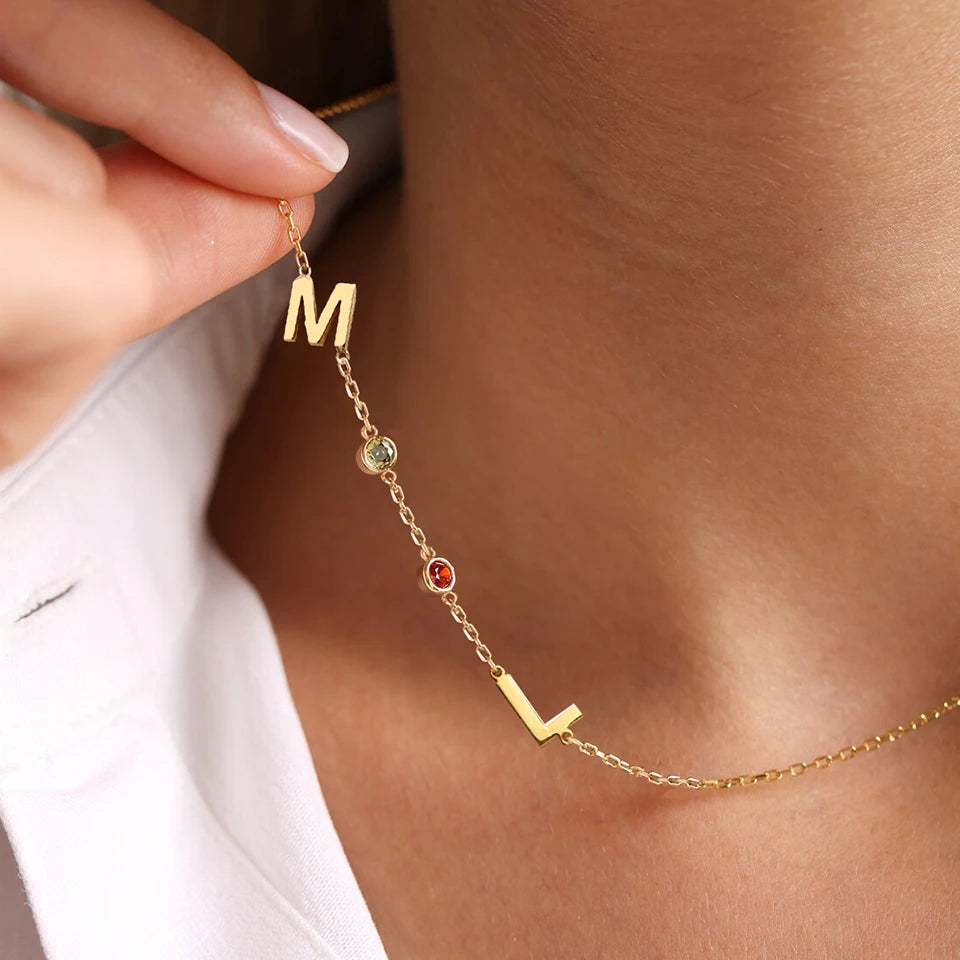 [PRE-ORDER] SIDE INITIAL BIRTHSTONE NECKLACE