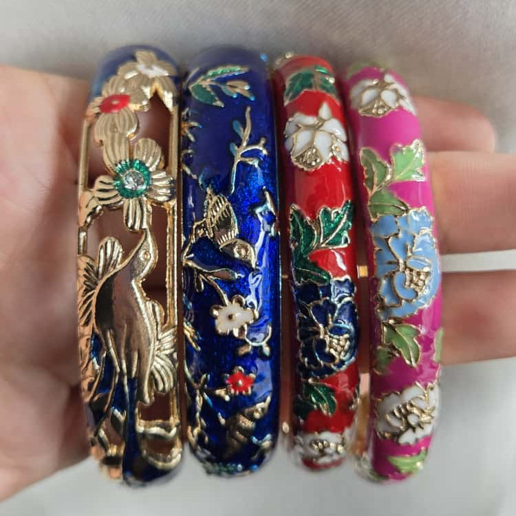 ALUNA BANGLE